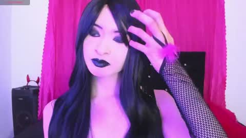 Snapshot of cutenaked_8 chatting on July 24, 2026, 1:03 am Natalie online show from July 24, 2026, 1:03 am