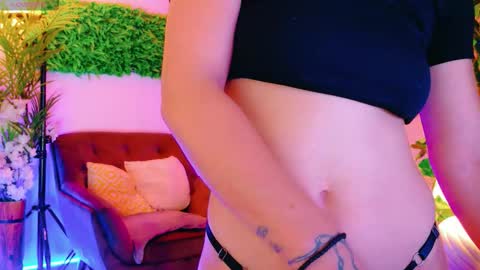 cuteness__girl online show from September 26, 2025, 5:44 am