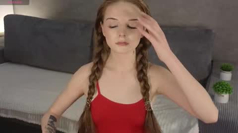 cutes_alice online show from September 11, 2025, 10:04 am