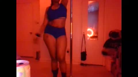 mary mack online show from February 9, 2025, 6:33 am