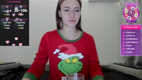 Snapshot of cutestdemon chatting on December 25, 2024, 3:40 am Im saving up to fix my favorite car online show from December 25, 2024, 3:40 am