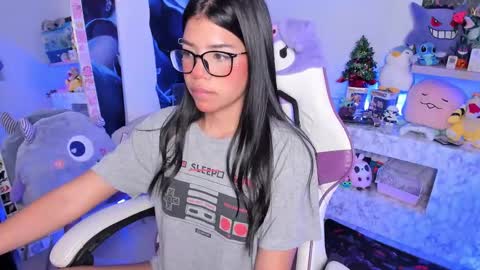 Snapshot of cutestephuwu chatting on February 19, 2025, 7:39 am - independent model online show from February 19, 2025, 7:39 am