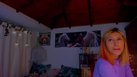 cuteweed420 online show from February 16, 2025, 4:20 am