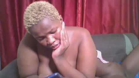 cutey_mellanin online show from January 22, 2025, 12:38 am