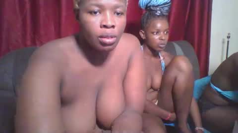 cutey_mellanin online show from January 27, 2025, 12:37 pm