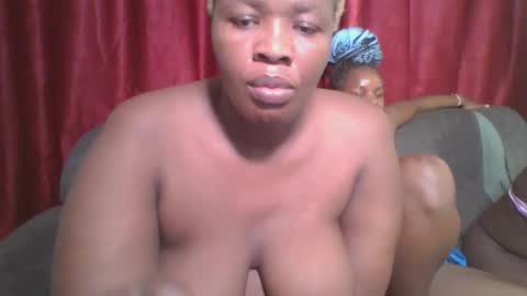 cutey_mellanin online show from January 28, 2025, 3:46 pm