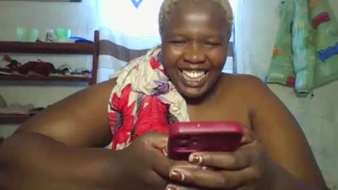 cutey_mellanin online show from September 10, 2025, 7:52 am
