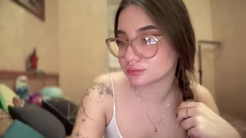 Snapshot of cuteyaji chatting on March 4, 2026, 8:48 pm CuteAnn online show from March 4, 2026, 8:48 pm