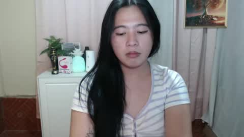 Snapshot of cutie_asianwoman chatting on December 5, 2024, 11:40 pm cutie_asianwoman online show from December 5, 2024, 11:40 pm