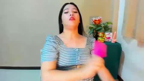 cutie_asianwoman online show from October 8, 2025, 8:01 am