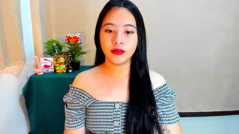 cutie_asianwoman online show from October 31, 2025, 7:42 am