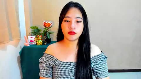 cutie_asianwoman online show from November 1, 2025, 7:21 am