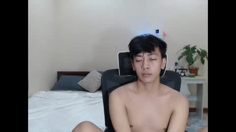 Neil Taylor online show from November 4, 2025, 7:02 pm