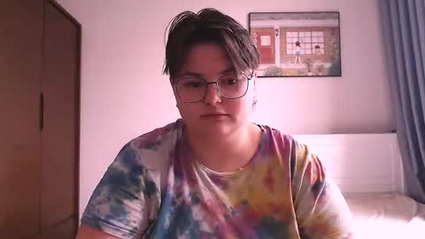 Snapshot of cutie_florence chatting on September 11, 2025, 8:14 am Sophie Lilith online show from September 11, 2025, 8:14 am