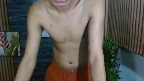 cutie_mico online show from November 13, 2025, 6:45 am