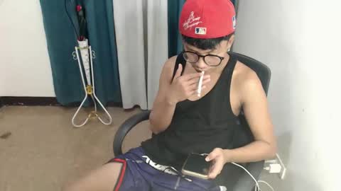 Snapshot of cutie_mico chatting on May 11, 2026, 10:43 am cutie_mico online show from May 11, 2026, 10:43 am