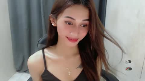 cutie_mitcha online show from February 16, 2025, 12:21 pm