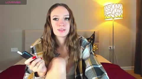 Kate online show from November 8, 2025, 9:09 am