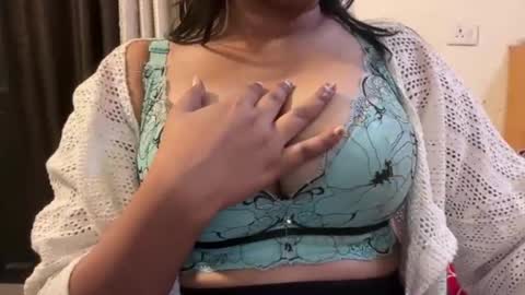 Ruhii online show from March 13, 2026, 5:52 pm