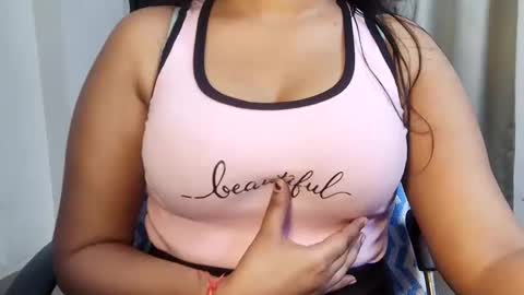 Snapshot of cutie_ruhi chatting on April 23, 2026, 6:54 pm Ruhii online show from April 23, 2026, 6:54 pm