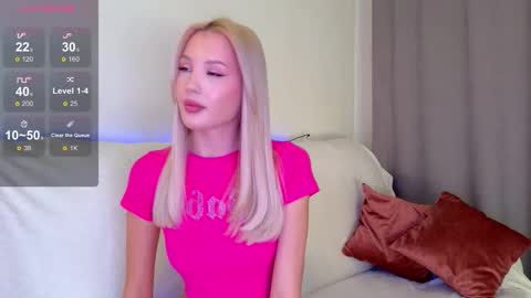 cutiefull_lion online show from March 6, 2026, 5:37 am