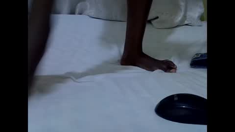 cutiehanish4 online show from November 22, 2025, 5:12 pm