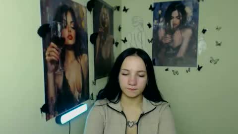 Emma online show from November 8, 2025, 1:28 am