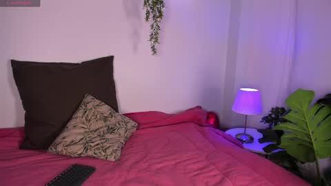 Laura online show from March 28, 2026, 11:10 am