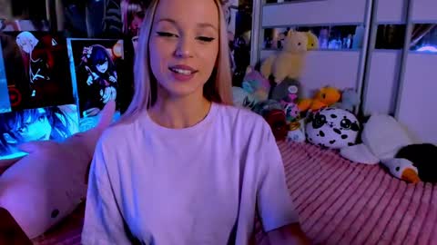 Nora online show from January 3, 2025, 9:47 pm