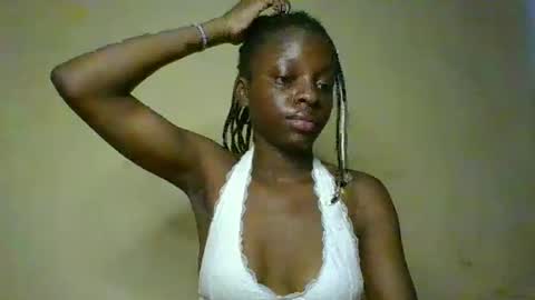 cutty_teshy online show from February 9, 2025, 3:01 pm