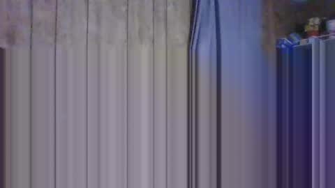 cwill27837 online show from October 9, 2025, 5:55 pm