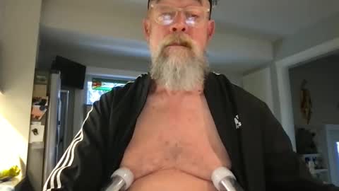 cxcdn online show from April 7, 2026, 11:37 pm