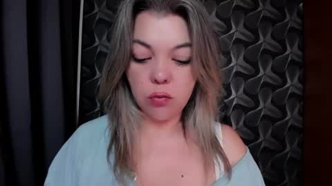 Snapshot of cyberdomme chatting on June 17, 2026, 10:21 pm Full time mean bitch. online show from June 17, 2026, 10:21 pm