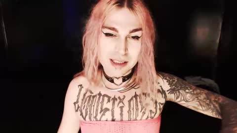 Nikki online show from December 3, 2025, 1:57 am