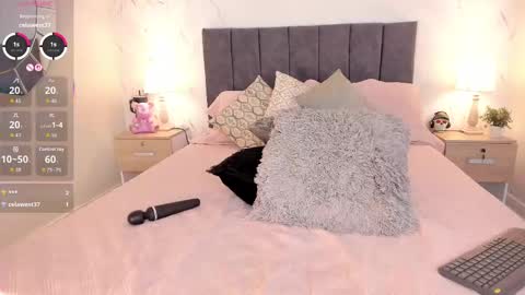 cyntia_adams online show from September 29, 2025, 8:02 pm