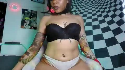 Snapshot of d00m4d00dz chatting on July 15, 2026, 8:36 pm nerdyhotgoth online show from July 15, 2026, 8:36 pm