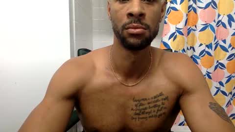 Snapshot of d33d667696 chatting on October 21, 2025, 5:35 pm Dday2 online show from October 21, 2025, 5:35 pm