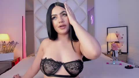 Snapshot of d_kimrouse_h chatting on January 10, 2025, 3:50 am Kim online show from January 10, 2025, 3:50 am