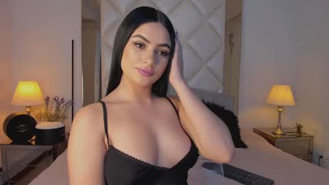 Snapshot of d_kimrouse_h chatting on February 1, 2025, 11:16 pm Kim online show from February 1, 2025, 11:16 pm