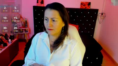 Mia  online show from January 25, 2025, 11:23 am