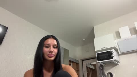 Eva online show from September 13, 2025, 7:02 pm