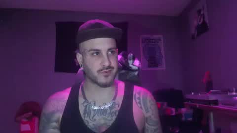 Snapshot of dabirdfree chatting on February 9, 2025, 7:30 pm Destroyer online show from February 9, 2025, 7:30 pm