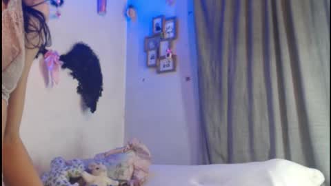 Snapshot of dabria_luxe chatting on February 2, 2026, 11:47 pm dabria_luxe online show from February 2, 2026, 11:47 pm