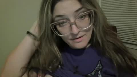 Snapshot of daddies_princesss chatting on July 29, 2026, 3:04 am daddies_princesss online show from July 29, 2026, 3:04 am
