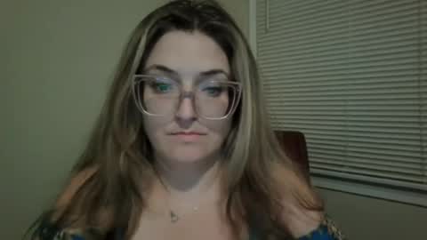 Snapshot of daddies_princesss chatting on August 5, 2026, 2:14 am daddies_princesss online show from August 5, 2026, 2:14 am