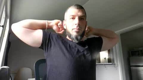 Snapshot of daddo1477 chatting on November 28, 2025, 6:21 pm daddo1477 online show from November 28, 2025, 6:21 pm