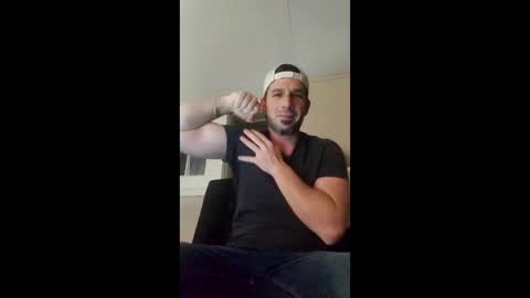 Snapshot of daddo1477 chatting on January 8, 2026, 3:42 am daddo1477 online show from January 8, 2026, 3:42 am