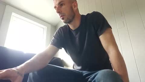 Snapshot of daddo1477 chatting on April 12, 2026, 4:34 pm daddo1477 online show from April 12, 2026, 4:34 pm