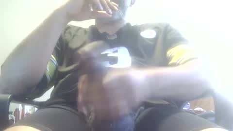 Snapshot of daddy_412 chatting on May 31, 2026, 3:19 pm daddy_412 online show from May 31, 2026, 3:19 pm