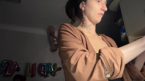 daddy_andprincess online show from October 3, 2025, 4:59 pm